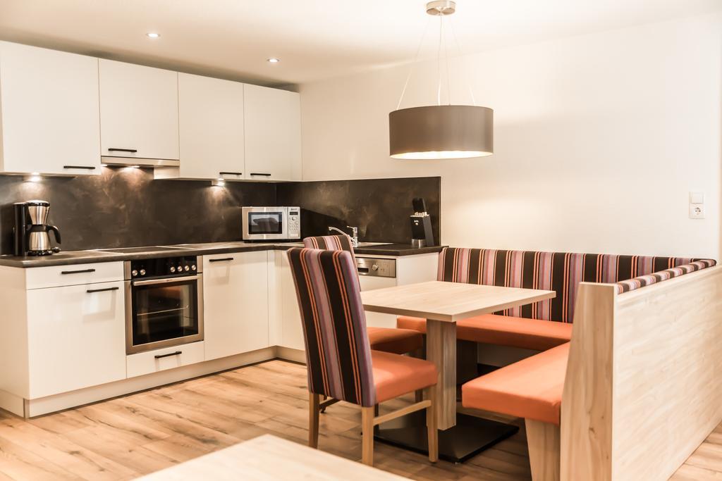 A Casa Smaragd Appartements Sölden Buitenkant foto